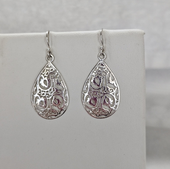 IBB Teardrop Filigree Cutout Drop Earrings 925 Silver Like-New - Picture 2 of 10